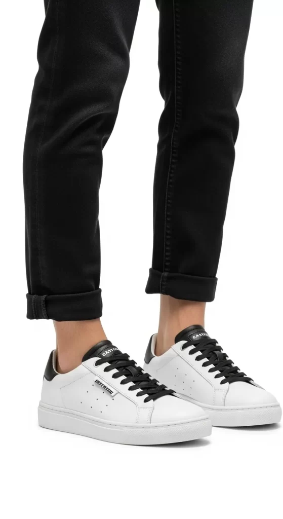 The Minimalist Leather Sneaker