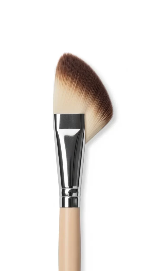 The Angled Cheek & Contour Brush